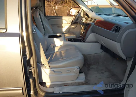 2010 Chevrolet Tahoe Lt from USA, damaged, VIN 1GNMCBE39AR231359